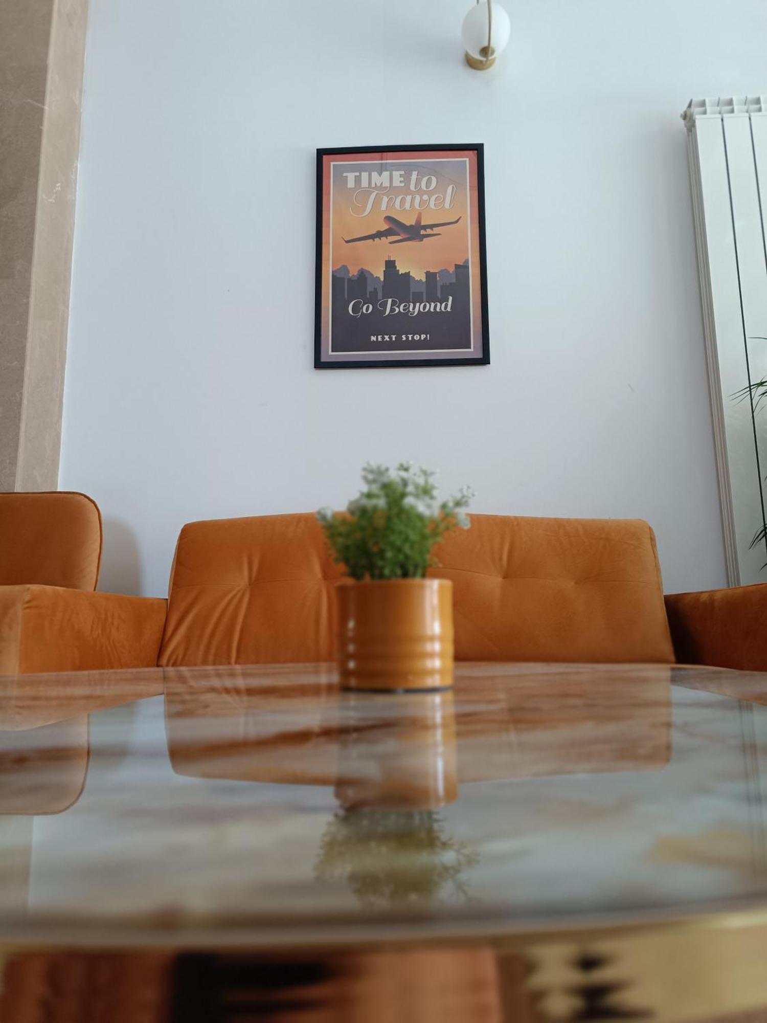 Апарт отель Bucharest Airport Accomodation Отопени Экстерьер фото